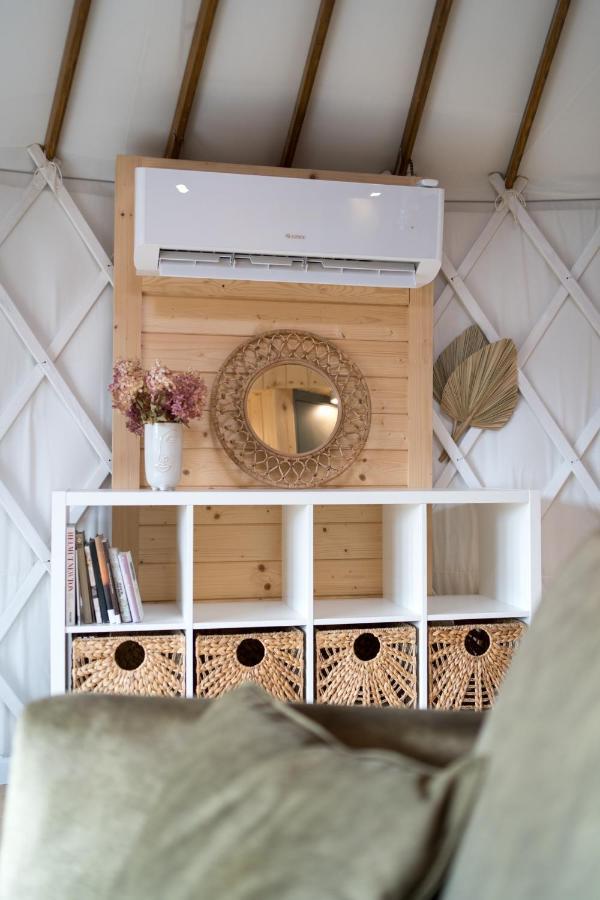 Gorski Glamping - Caloroczne Jurty Z Widokiem Tylmanowa Exteriér fotografie